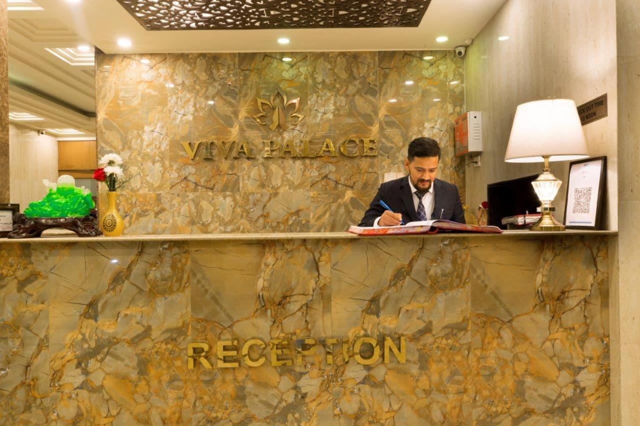 Hotel Viva Palace By Opo New Delhi Bagian luar foto