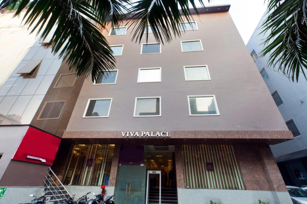 Hotel Viva Palace By Opo New Delhi Bagian luar foto